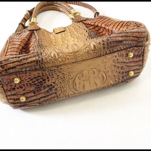 💝 Brahmin Toasted Almond Elisa Hobo Bag - Picture 5 of 8